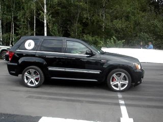 srt. 7 liter 730 hp. acceleration to 100 in 3 seconds...